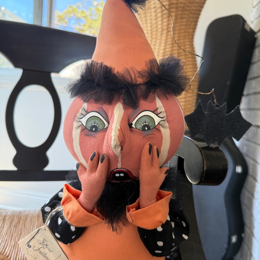 Joe Spencer Eek Halloween retired Pumpkin Doll - Picture 2 of 9